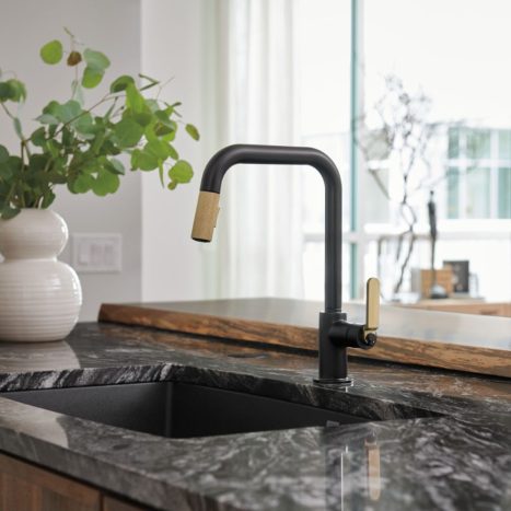 ברז מטבח ליצה מרובע BRIZO